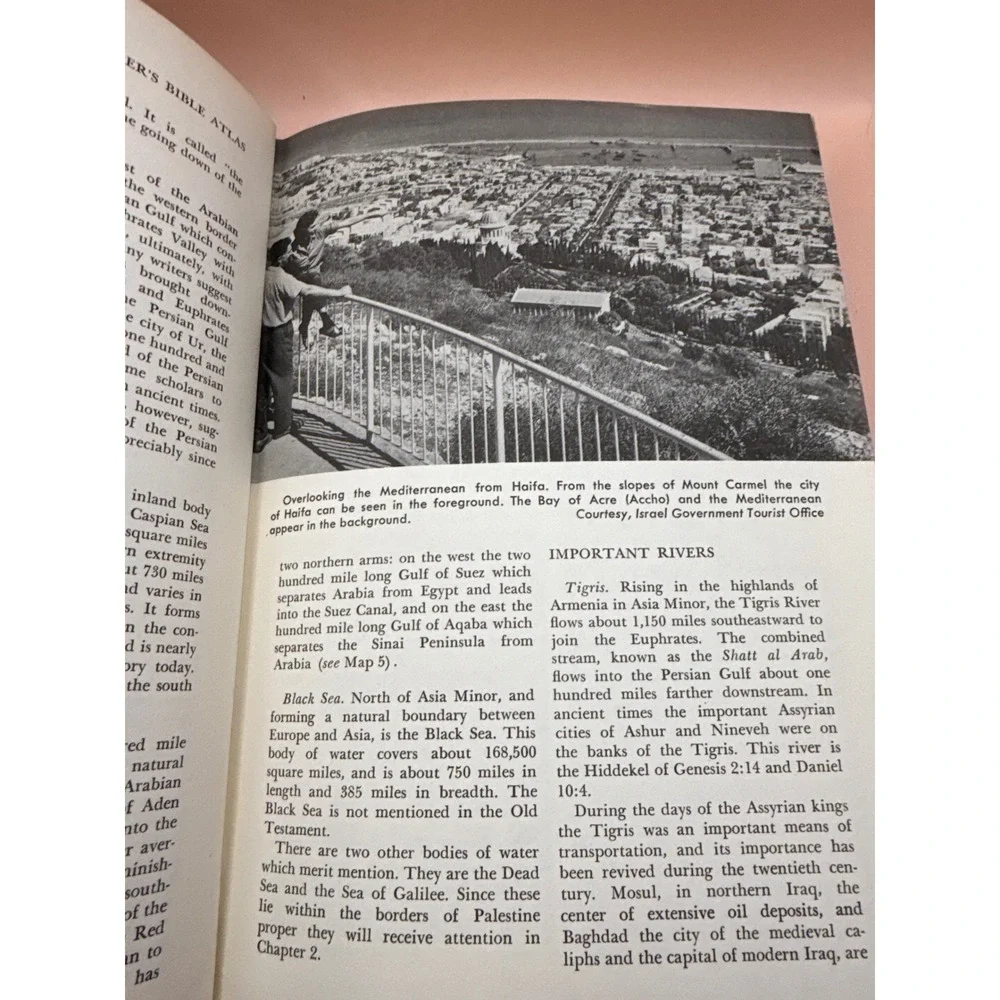 Baker's Bible Atlas Charles F. Pfeiffer Hardcover Illustrated Maps Reference '69